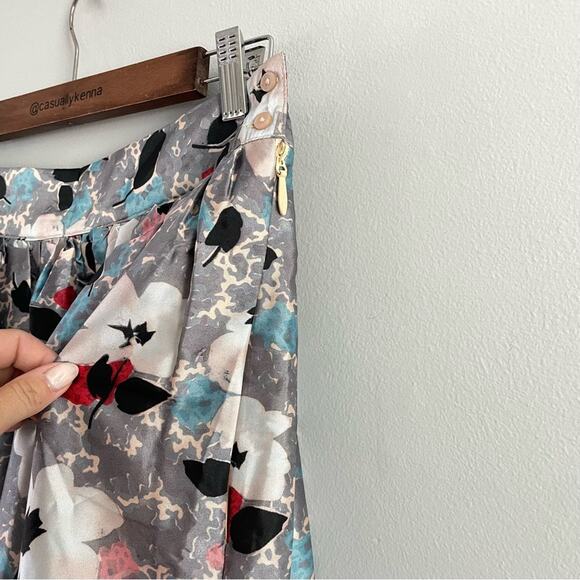 Frances Valentine | Womens Barbara Midi Skirt Poppy Party Silver Floral Elevated - Picture 5 of 10